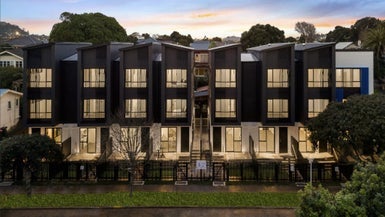 2/6C Kingsway Avenue, Sandringham, Auckland - Carousel 1