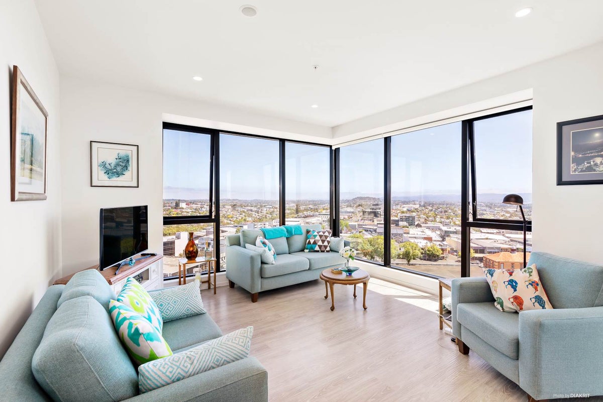 1607/8 Hereford Street, Freemans Bay, Auckland - Carousel 2