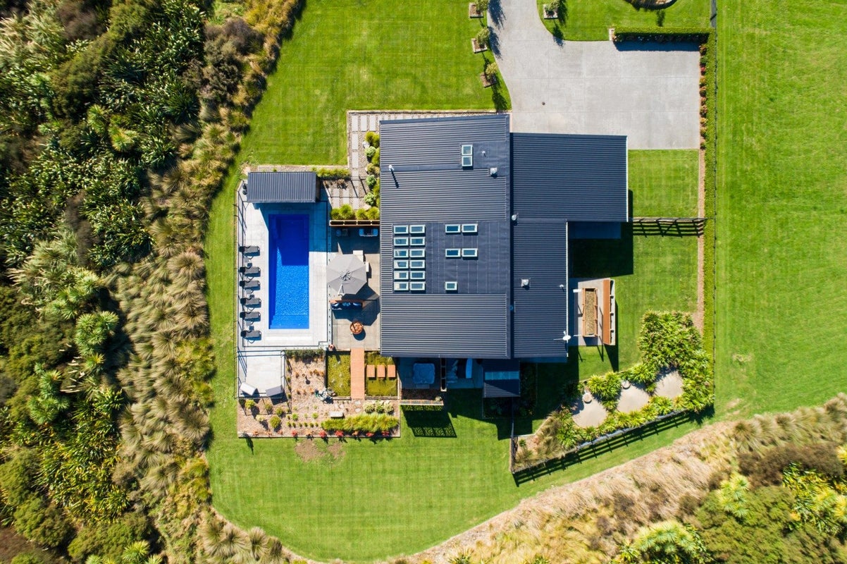 9 Paterson Lane, Kelvin Grove, Palmerston North, Manawatu / Whanganui - Carousel 1