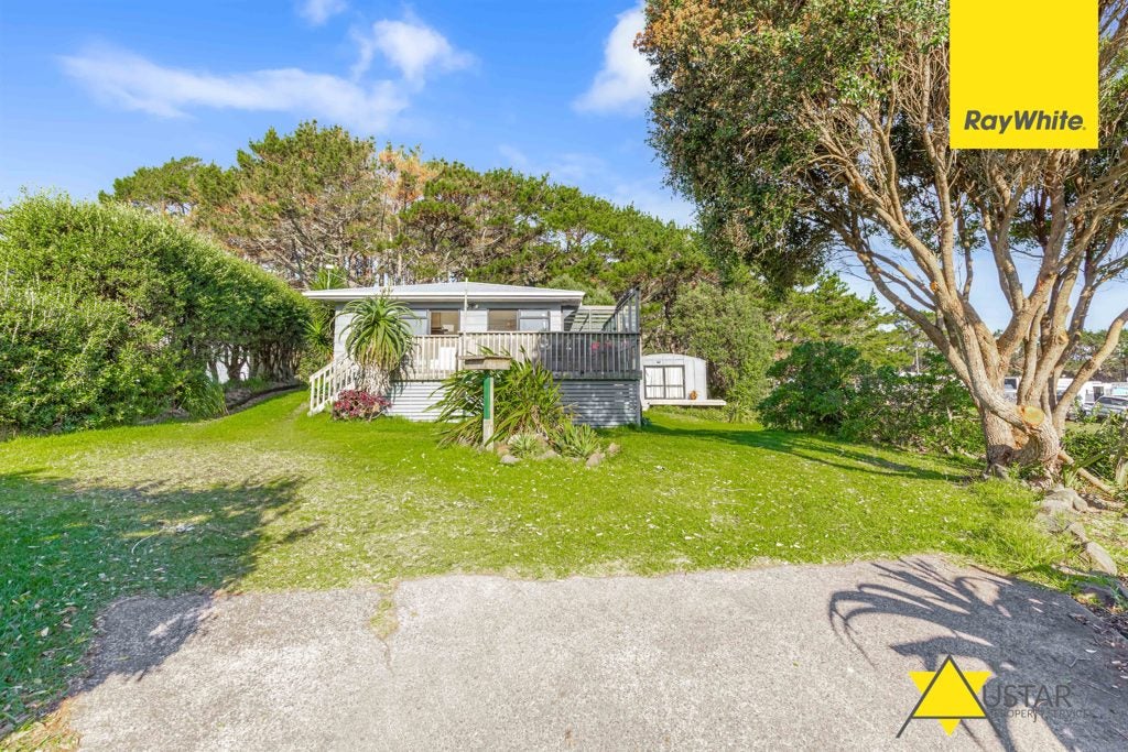 276 Bethells Road, Waitakere, Bethells Beach - Carousel 16