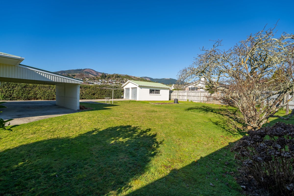 4 Arapiki Road, Stoke, Nelson, Nelson / Tasman - Carousel 25