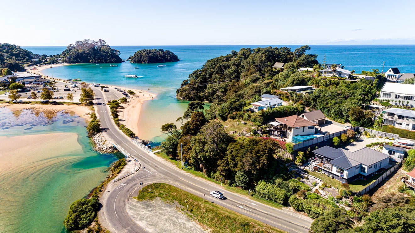 1B Rowling Road, Kaiteriteri, Motueka - Carousel 2