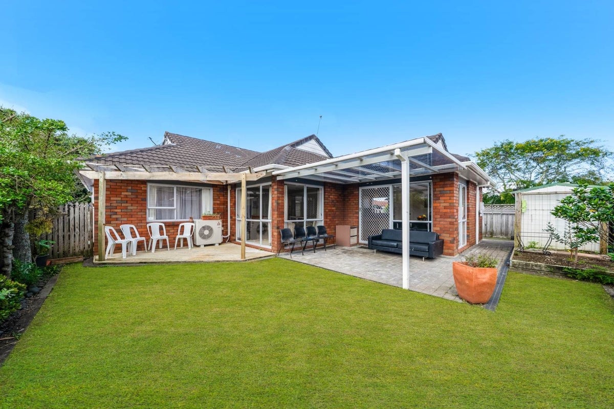 3/89 Kolmar Road, Papatoetoe, Auckland - Carousel 1