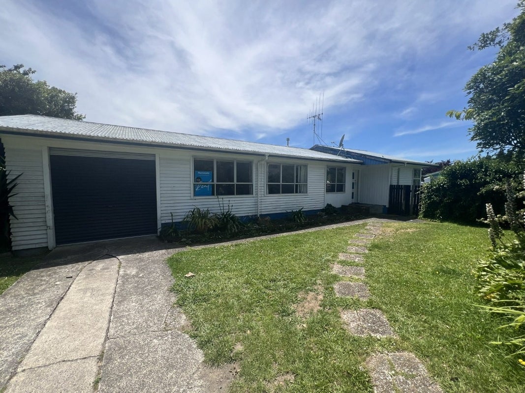 20 Lancaster Street, Dinsdale, Hamilton - Carousel 2