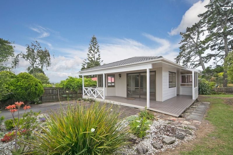 1A Armagh Road, Blockhouse Bay, Auckland - Carousel 1