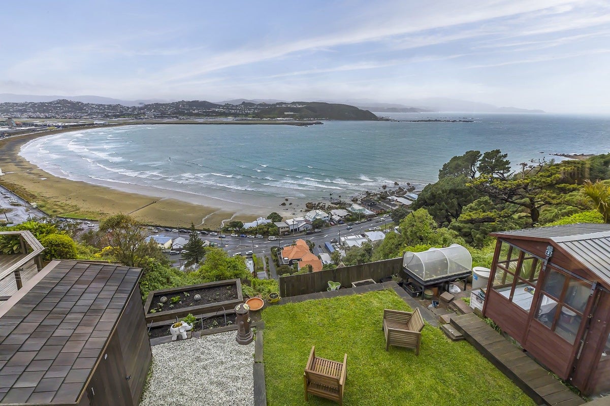 3 View Road, Houghton Bay, Wellington - Carousel 2