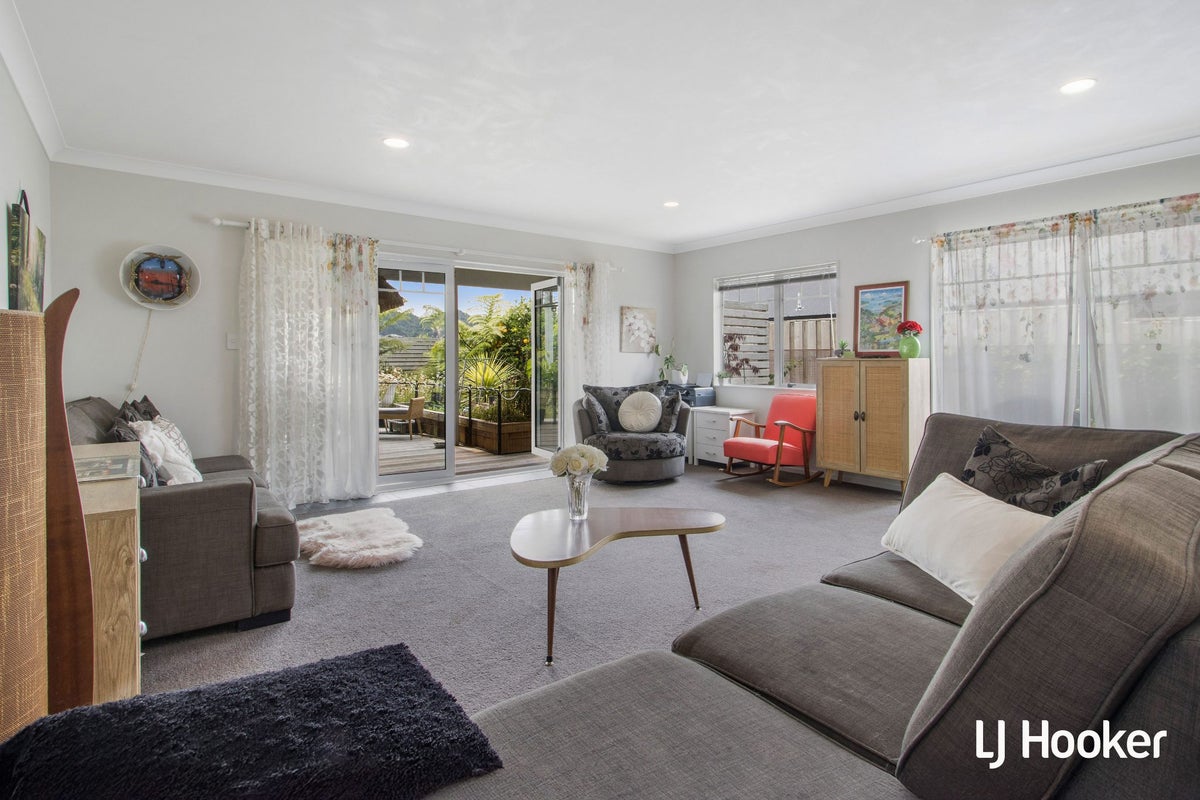 50 Ocean Breeze Drive, Waihi Beach, Waihi Beach - Carousel 2