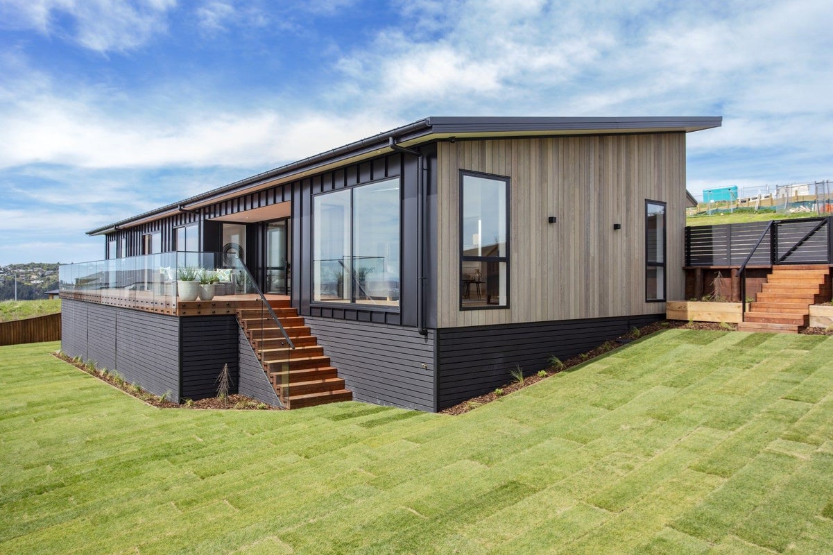 145 Penruddock Rise, Westmorland, Christchurch - Carousel 1