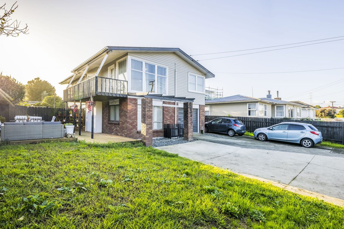 69 Greenmeadows Avenue, Manurewa East, Auckland - Carousel 1