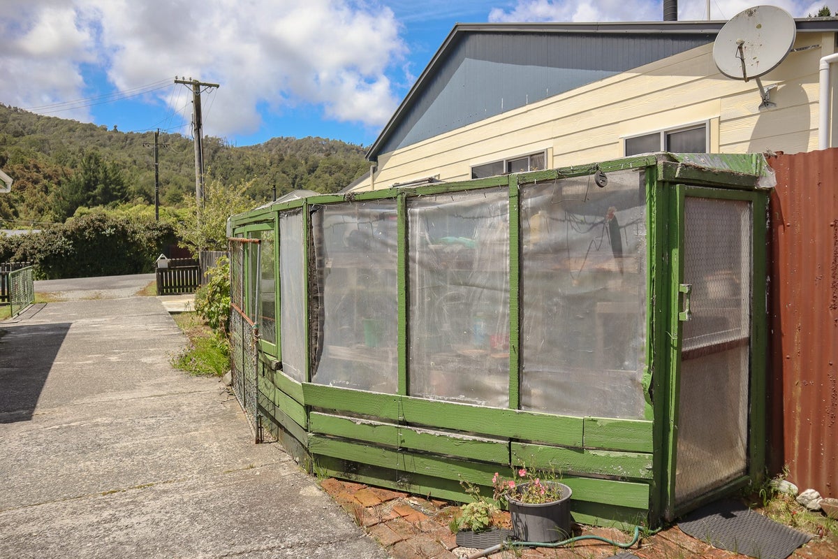 1 Ross Street, Dunollie, Runanga - Carousel 43