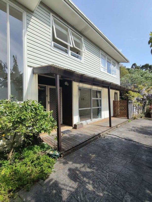 38 Marlborough Avenue, Glenfield, Auckland - Carousel 1