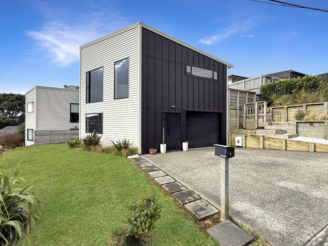 1 Patna Street, Ngaio, Wellington - Carousel 1