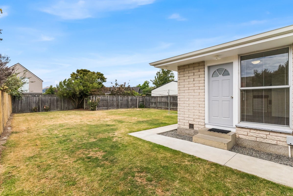 2/17 Blakehall Place, Spreydon, Christchurch - Carousel 17