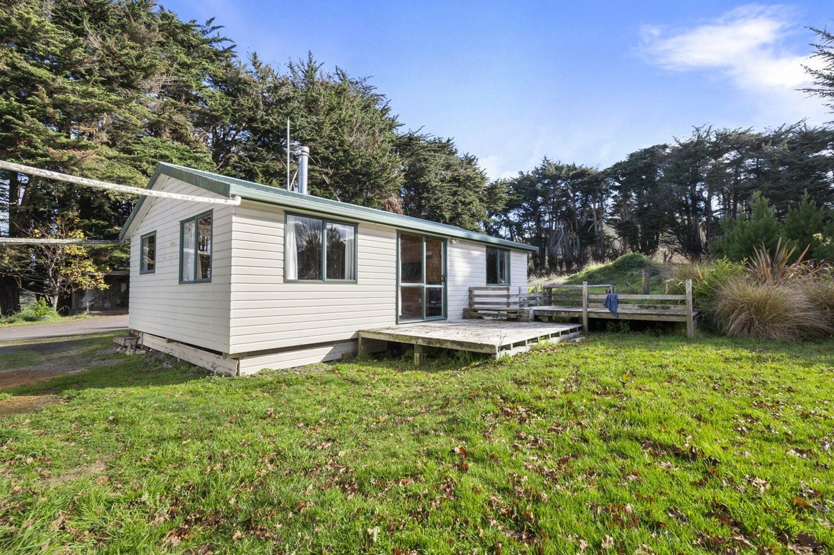 251 Apiti Road, Kimbolton, Feilding - Carousel 1
