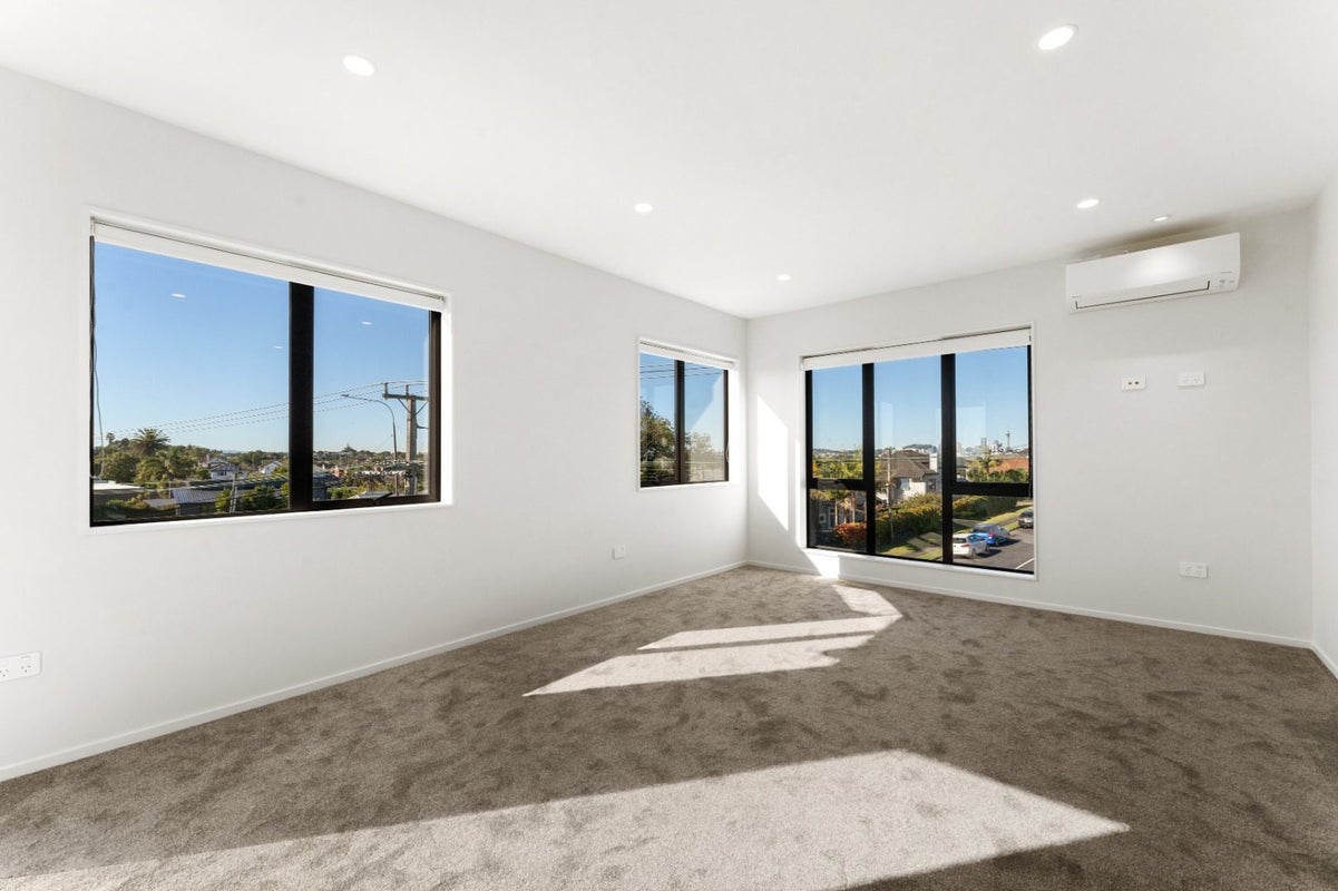 268B Lake Road, Hauraki, Auckland - Carousel 25