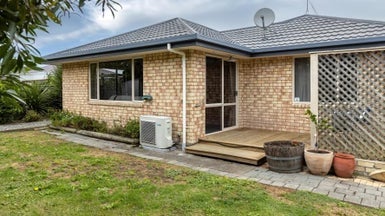 67A Alabama Road, Redwoodtown, Blenheim - Carousel 1