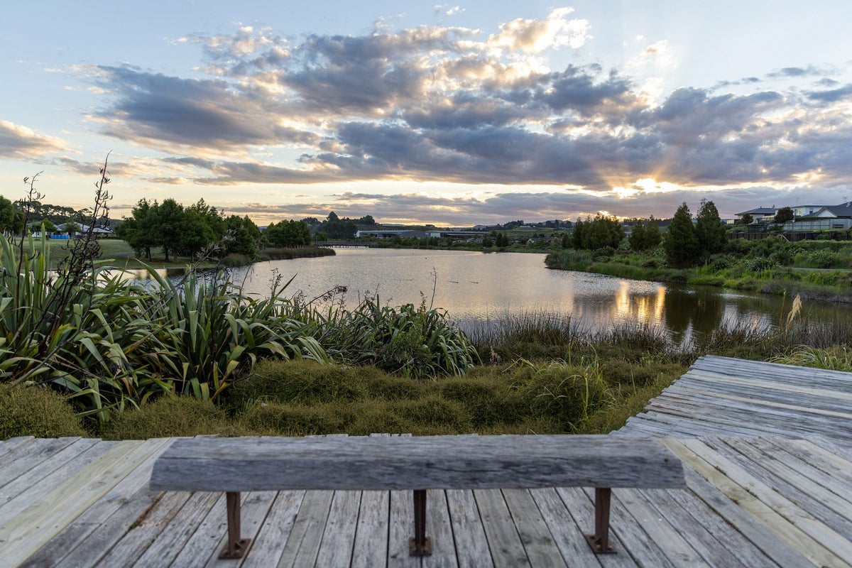21 Lakeview Quay, Pyes Pa, Tauranga - Carousel 22
