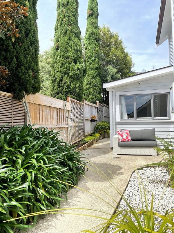 65 Te Wharau Drive, Greenhithe, Auckland - Carousel 11
