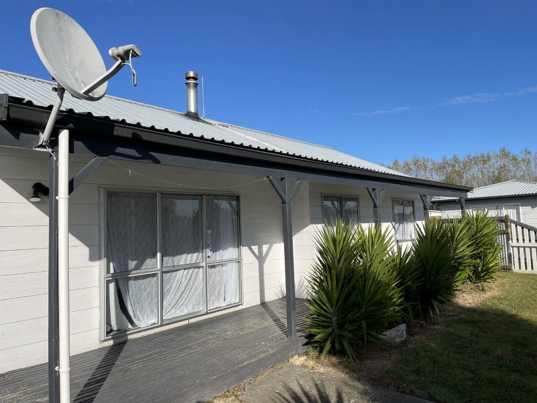 9A Kilkee Terrace, Flaxmere, Hastings - Carousel 2