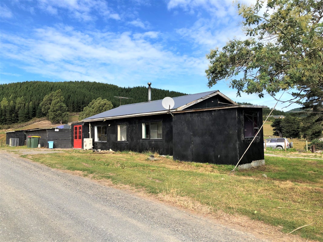 54 Nore Street, Waihola, Milton - Carousel 2