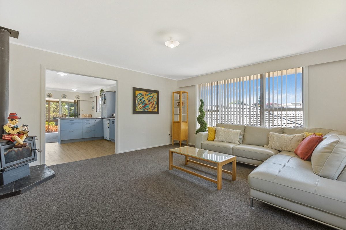 16 Annandale Street, Lynmouth, New Plymouth - Carousel 1