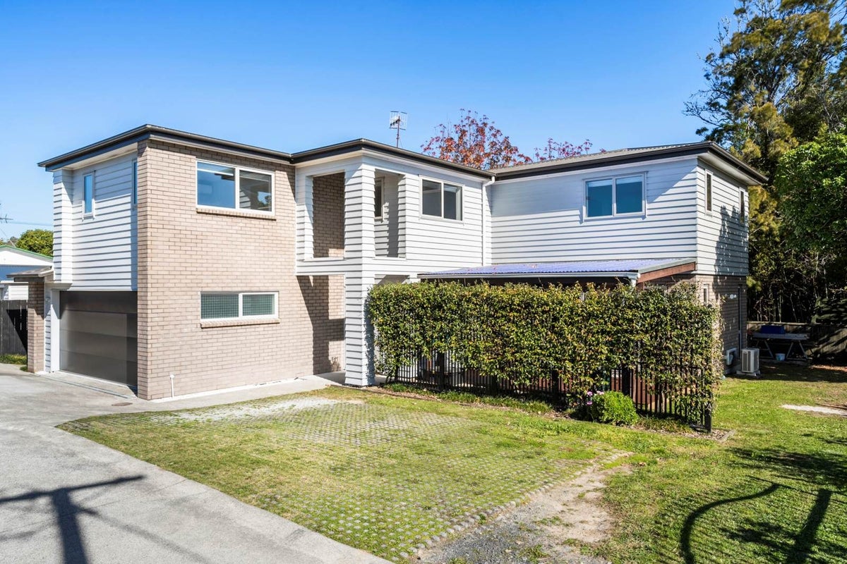245 Beach Haven Road, Birkdale, Auckland - Carousel 25