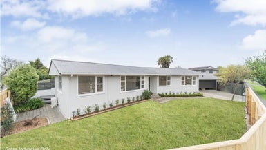 49 Pitama Road, Awapuni, Palmerston North - Carousel 1