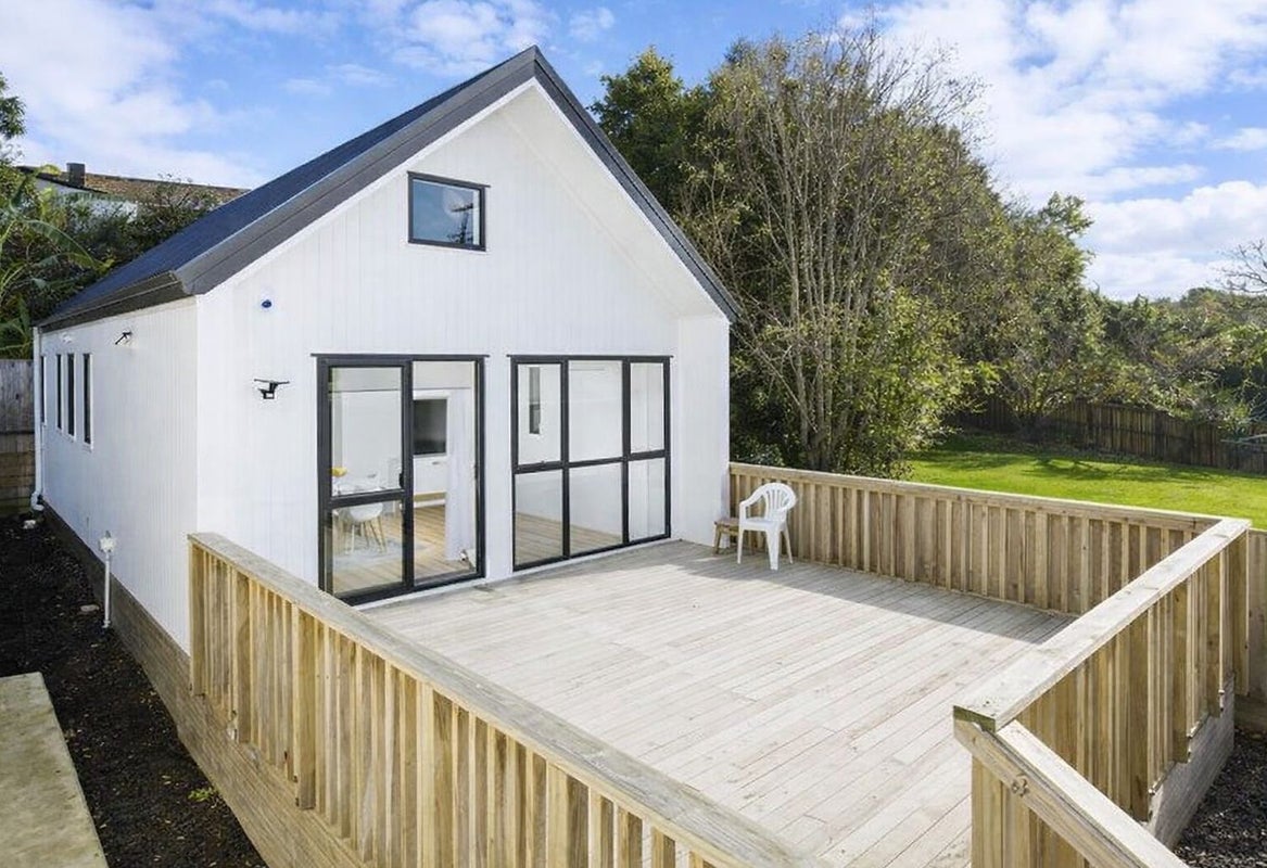 122C Lancaster Road, Beach Haven, Auckland - Carousel 17