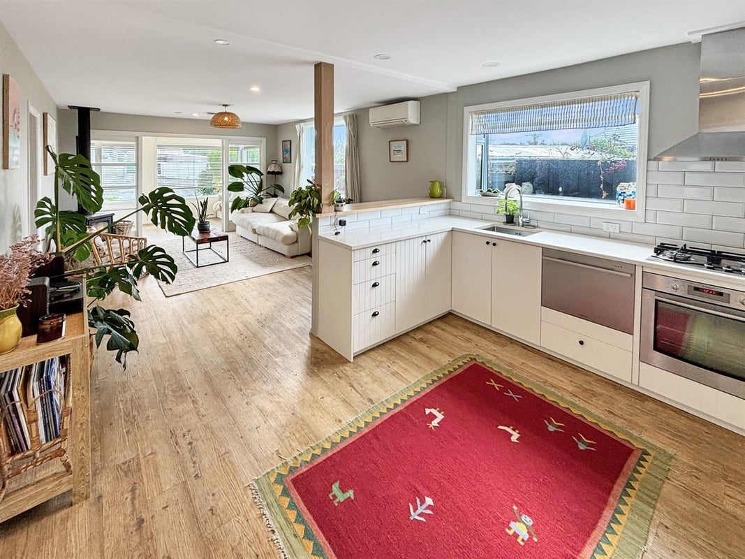 41 Effingham Street, North New Brighton, Christchurch - Carousel 2