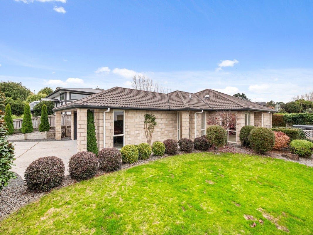 20 Hastings Road, Pyes Pa, Tauranga - Carousel 2