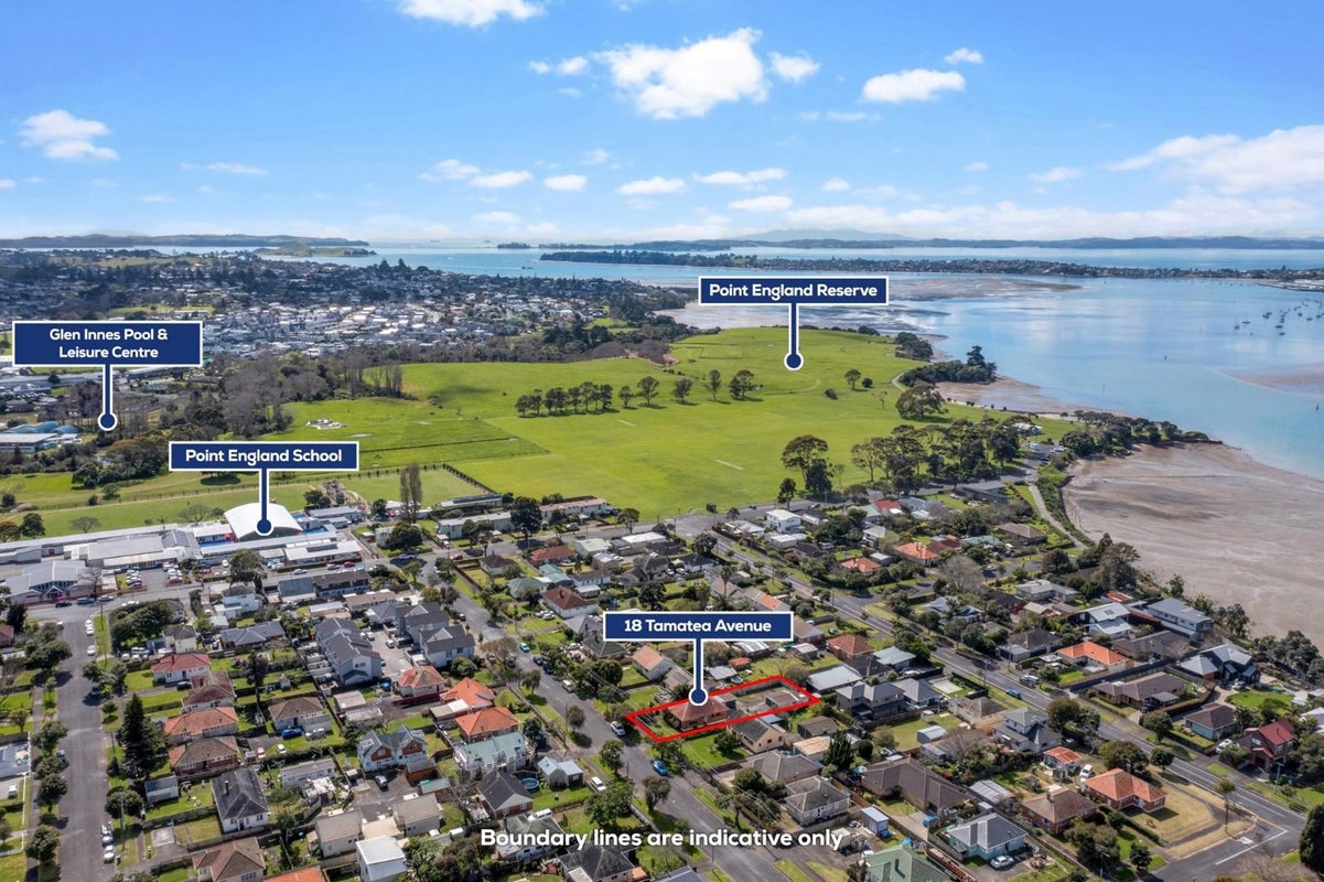 18 Tamatea avenue, Point England, Auckland - Carousel 16