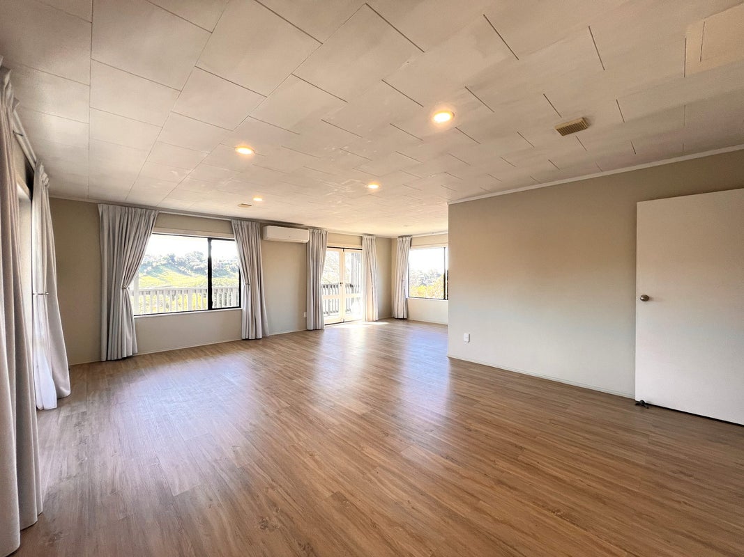 9 Bellfield Place, Bethlehem, Tauranga - Carousel 2