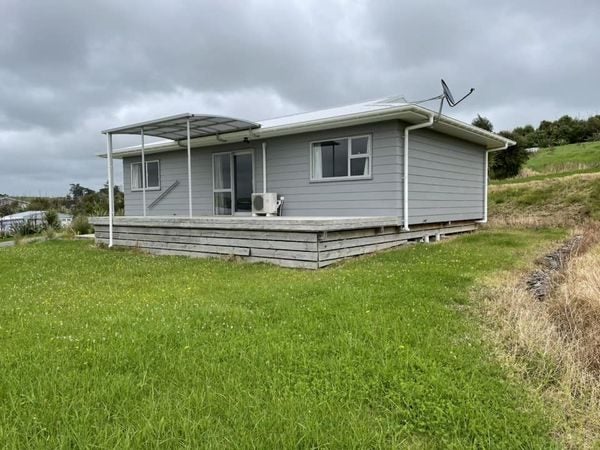 3 Kyla Place, Hakaru, Kaiwaka - Carousel 1