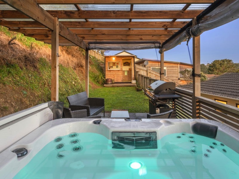 25 Dominica Crescent, Grenada Village, Wellington - Carousel 2