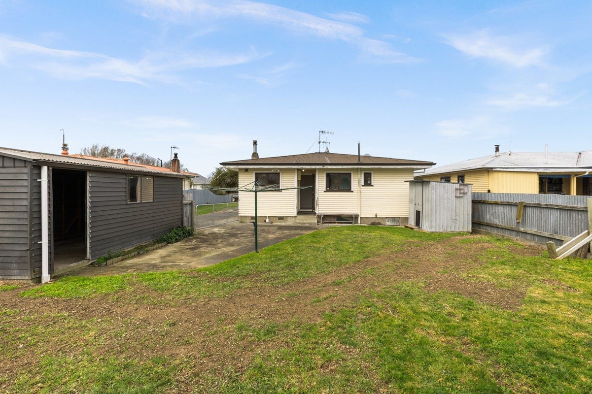 10 Richmond Street, Maraenui, Napier - Carousel 22