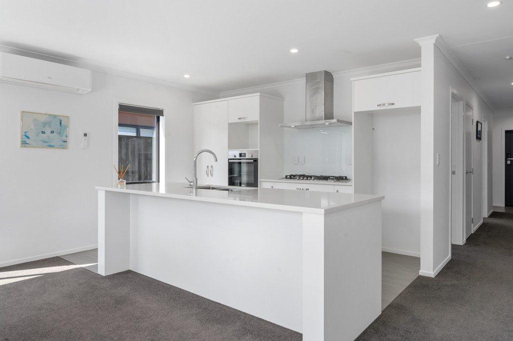 25 Guillaume Street, Chartwell, Hamilton - Carousel 2