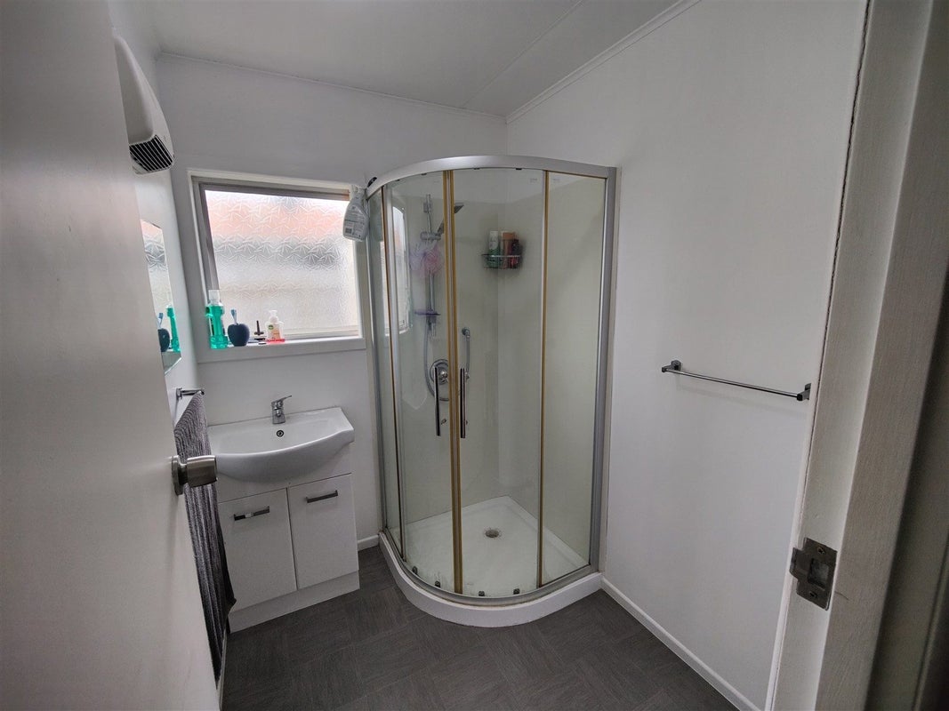 9 Durham Street, Nawton, Hamilton - Carousel 2