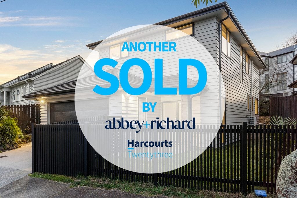 1 Paihia Road, Onehunga, Auckland - Carousel 1