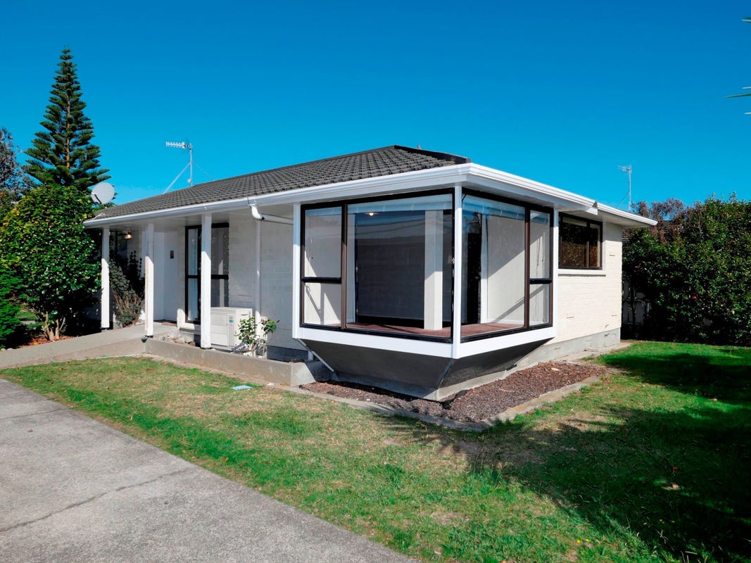 104 Hillcrest Road, Raumati Beach, Paraparaumu - Carousel 2