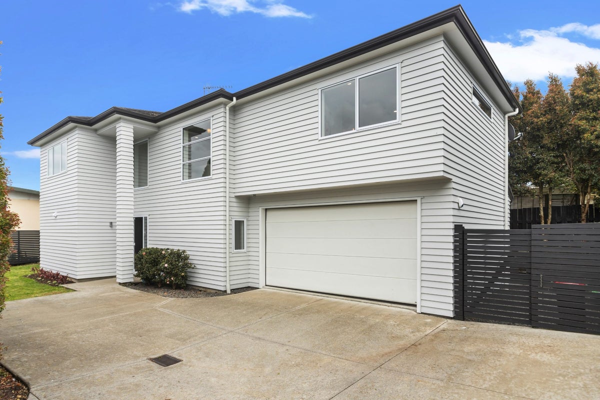 19B McDonald Crescent, Mount Wellington, Auckland - Carousel 1