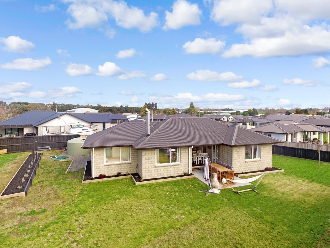 27 Penelope Place, Pongakawa, Te Puke - Carousel 1