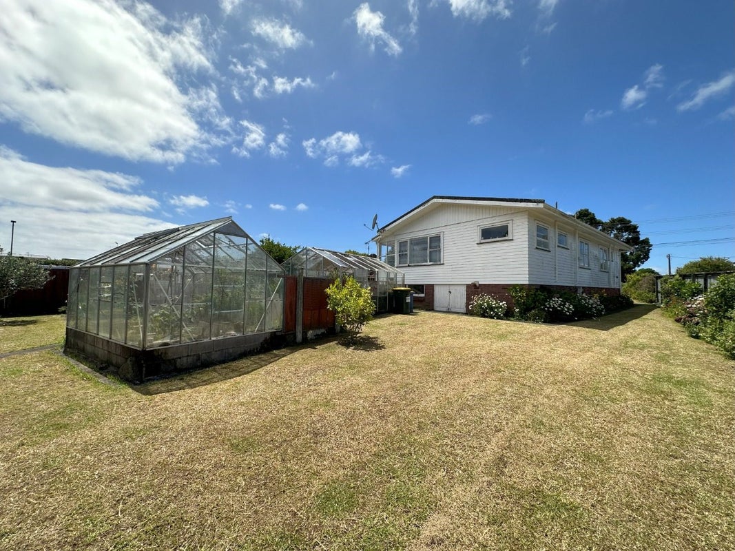 494 Don Buck Road, Massey, Auckland - Carousel 2