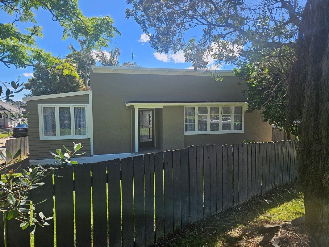 59A Ernie Pinches Street, Wesley, Auckland - Carousel 2
