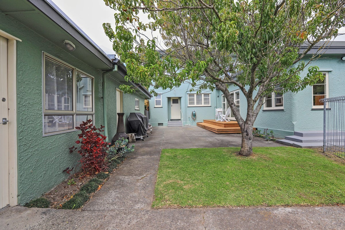 811 St Aubyn Street West, Saint Leonards, Hastings - Carousel 16