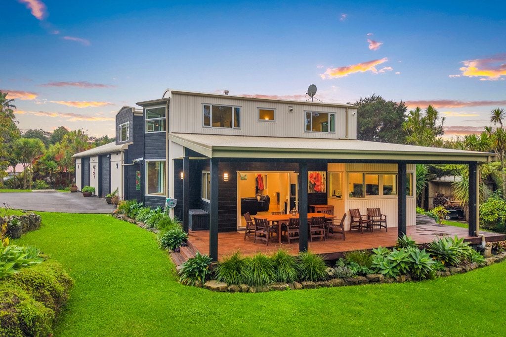 149K Glengarry Road, Glen Eden, Waitakere City, Auckland - Carousel 1