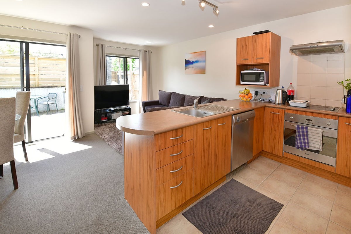 4/17 Georgia Terrace, Albany, Auckland - Carousel 2