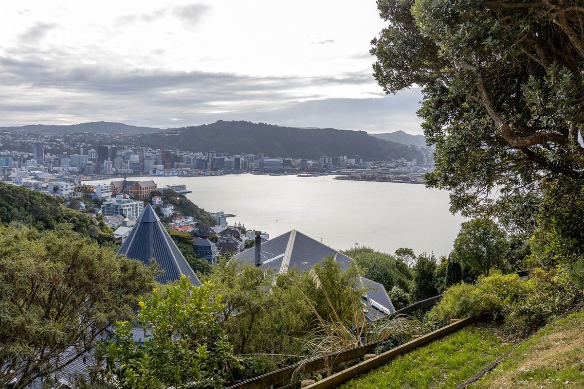 56 Palliser Road, Roseneath, Wellington - Carousel 2