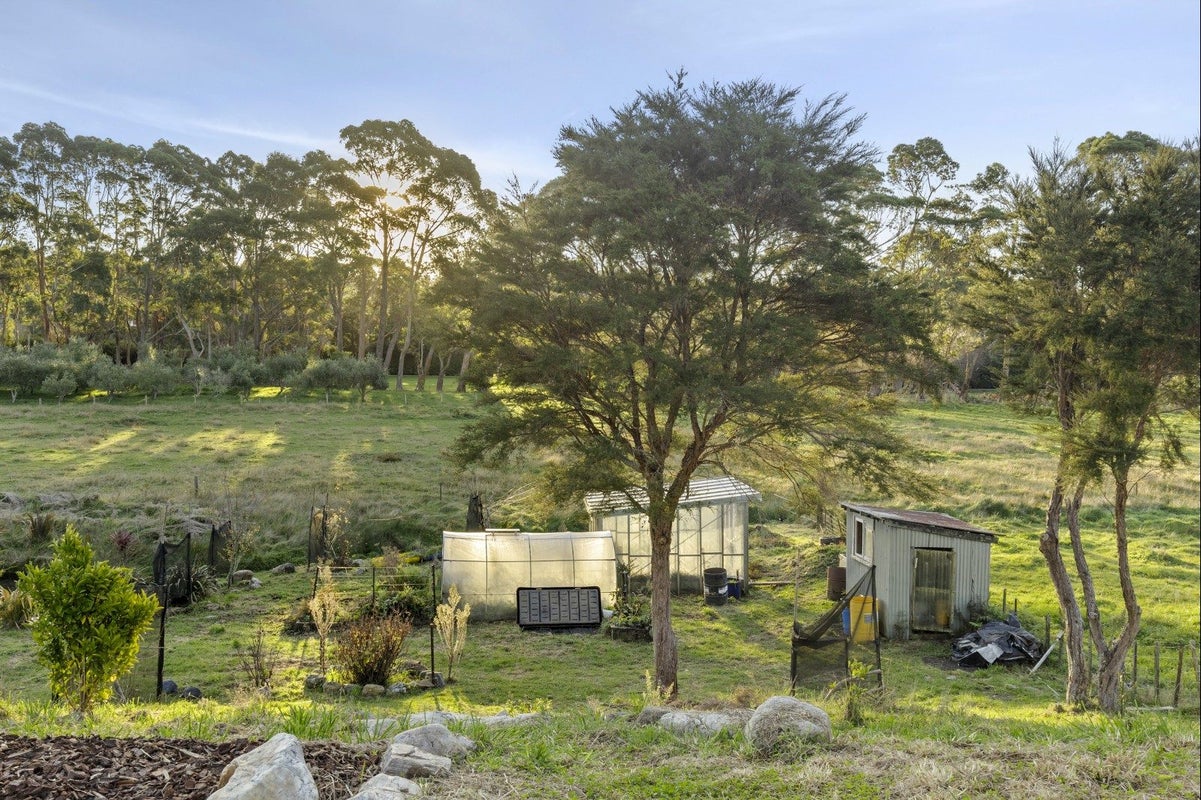 39 Upper Tukurua Road, Parapara, Takaka - Carousel 26