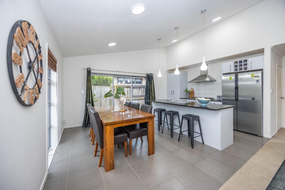 33 Chadwick Place, Rototuna North, Hamilton - Carousel 2
