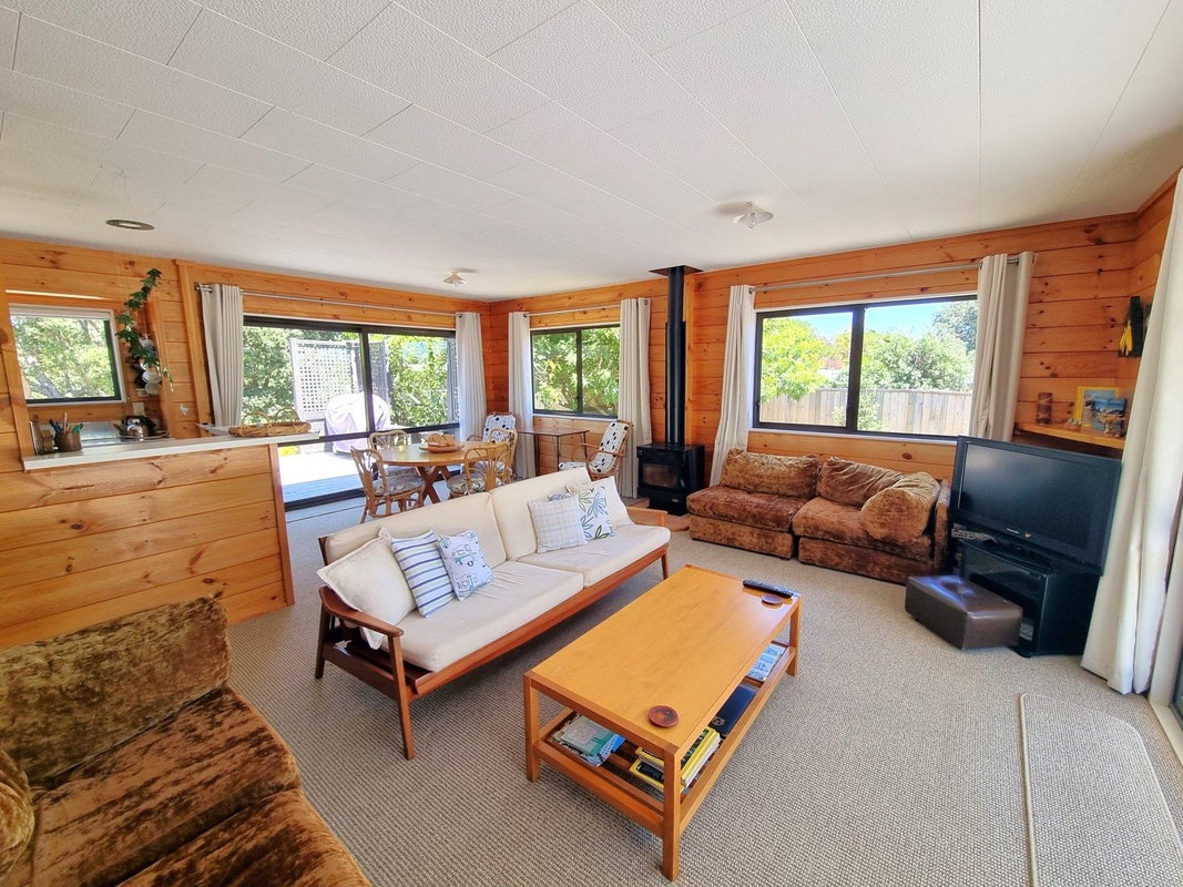 224 Waimaire Avenue, Matarangi - Carousel 2